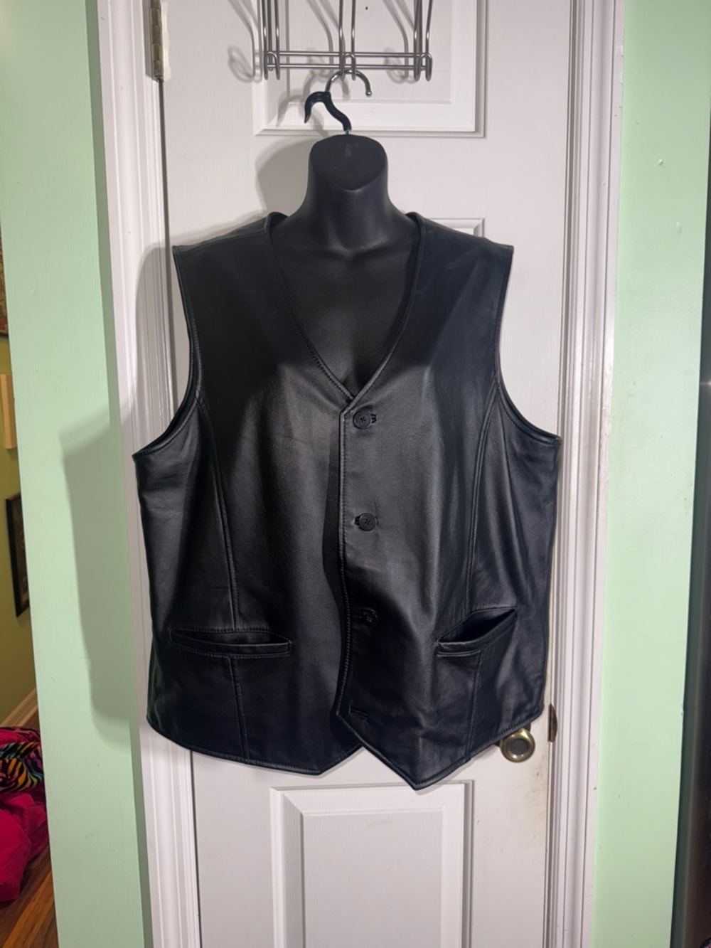 Wilsons Leather Black Mens Polished Biker Leather Vest with Button Front Size XL